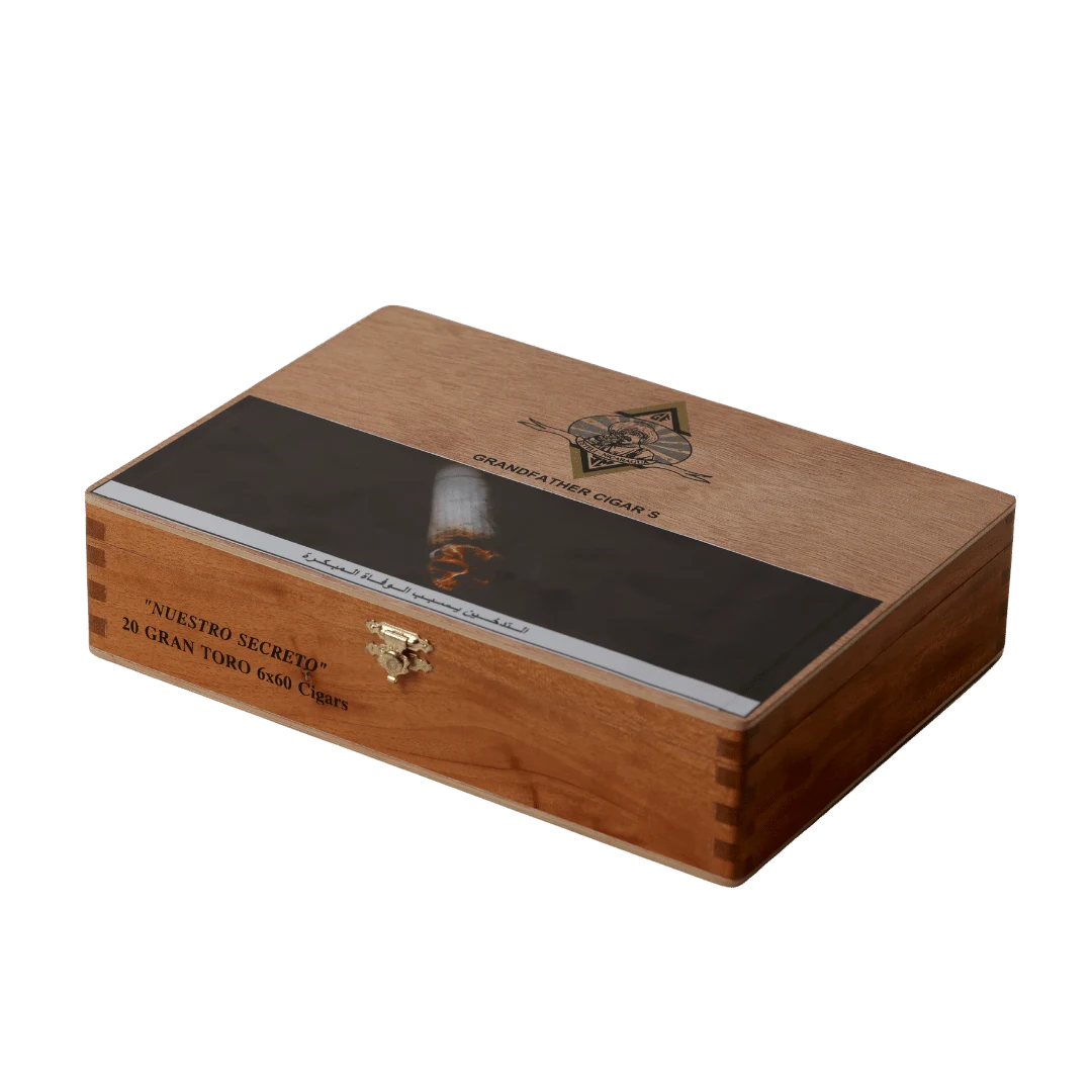 NUESTRO SECRETO Gran Toro 6 x 60